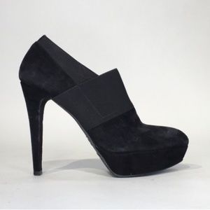 Stuart Weitzman Kilgore Suede Platform Bootie 9.5